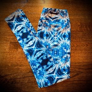 🥤LuLaRoe NWOT leggings Blue Tie Dye